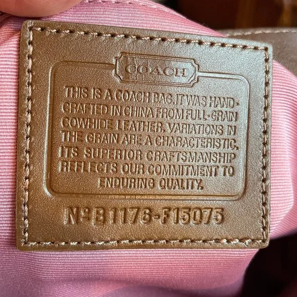 Authentic White "Coach" Purse - Picture 6 of 6